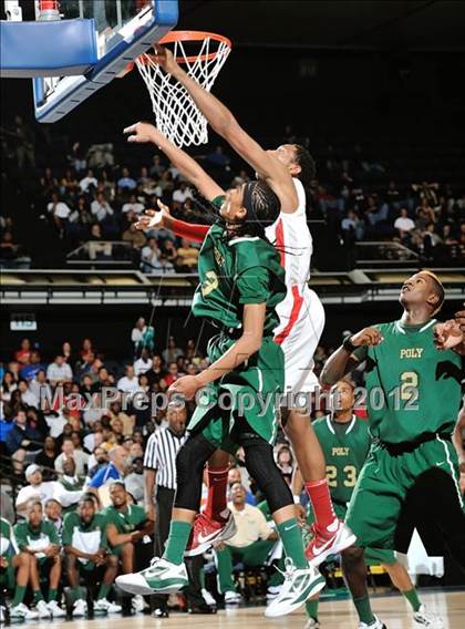 Thumbnail 3 in Long Beach Poly vs. Mater Dei (CIF SS D1AA Final) photogallery.