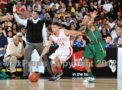 Thumbnail 3 in Long Beach Poly vs. Mater Dei (CIF SS D1AA Final) photogallery.