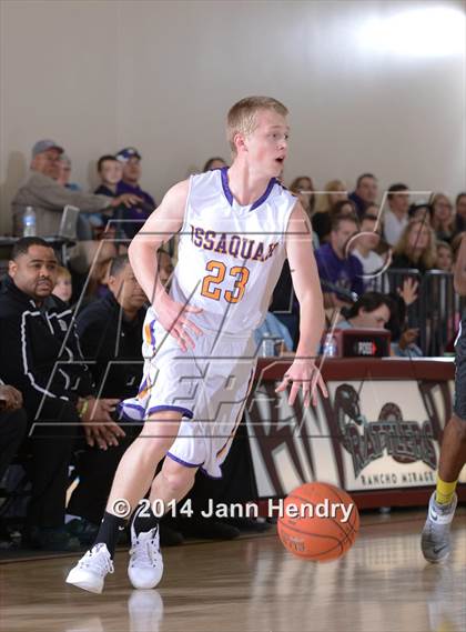 Thumbnail 3 in Issaquah vs. Moreau Catholic (MaxPreps Holiday Classic) photogallery.