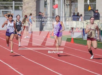 Thumbnail 2 in Winter Relays photogallery.