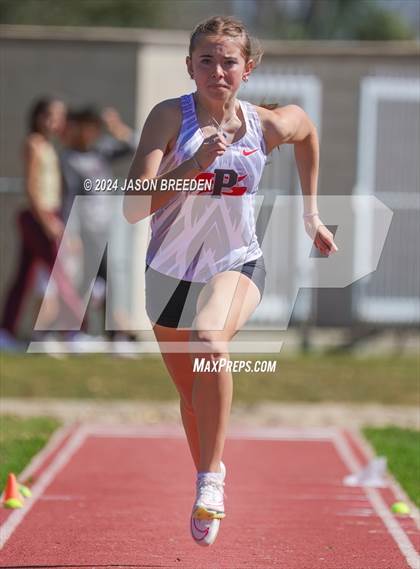 Thumbnail 2 in Winter Relays photogallery.