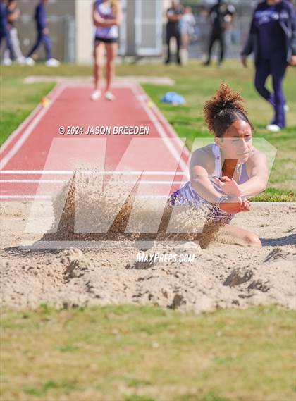 Thumbnail 3 in Winter Relays photogallery.