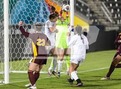 Thumbnail 2 in Northfield vs Windsor (CHSAA 4A Championship) photogallery.
