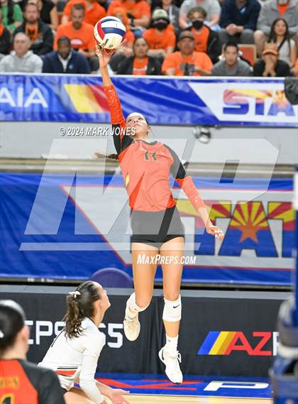 Thumbnail 2 in Xavier College Prep vs. Corona del Sol (AIA 6A Final) photogallery.
