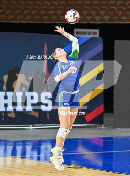 Thumbnail 1 in Xavier College Prep vs. Corona del Sol (AIA 6A Final) photogallery.
