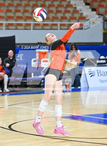 Thumbnail 1 in Xavier College Prep vs. Corona del Sol (AIA 6A Final) photogallery.