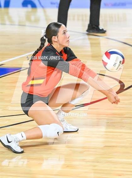 Thumbnail 3 in Xavier College Prep vs. Corona del Sol (AIA 6A Final) photogallery.