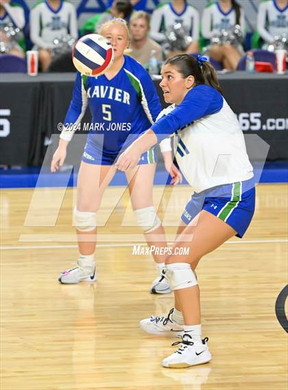 Thumbnail 2 in Xavier College Prep vs. Corona del Sol (AIA 6A Final) photogallery.
