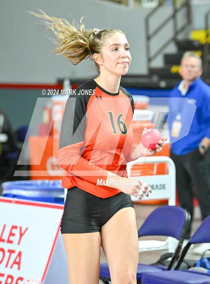 Thumbnail 3 in Xavier College Prep vs. Corona del Sol (AIA 6A Final) photogallery.