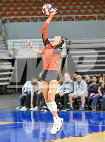 Thumbnail 2 in Xavier College Prep vs. Corona del Sol (AIA 6A Final) photogallery.