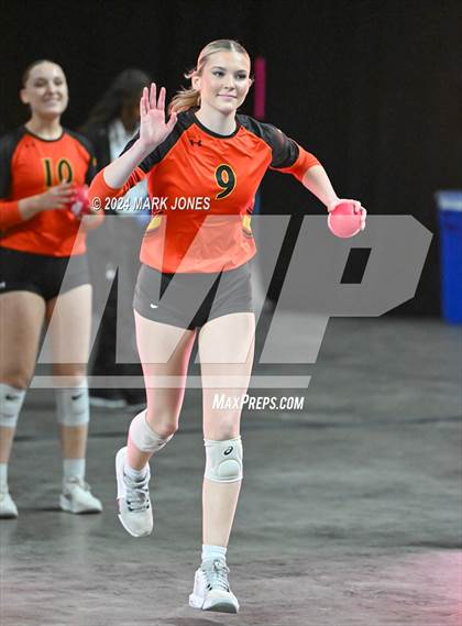 Thumbnail 2 in Xavier College Prep vs. Corona del Sol (AIA 6A Final) photogallery.