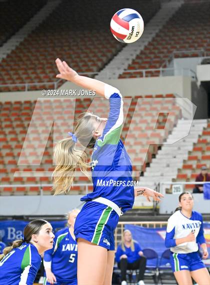 Thumbnail 1 in Xavier College Prep vs. Corona del Sol (AIA 6A Final) photogallery.