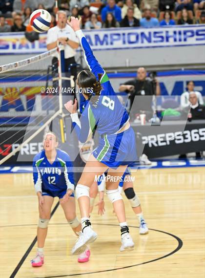 Thumbnail 2 in Xavier College Prep vs. Corona del Sol (AIA 6A Final) photogallery.