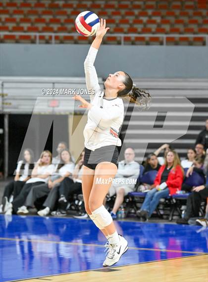 Thumbnail 2 in Xavier College Prep vs. Corona del Sol (AIA 6A Final) photogallery.