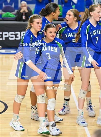 Thumbnail 2 in Xavier College Prep vs. Corona del Sol (AIA 6A Final) photogallery.