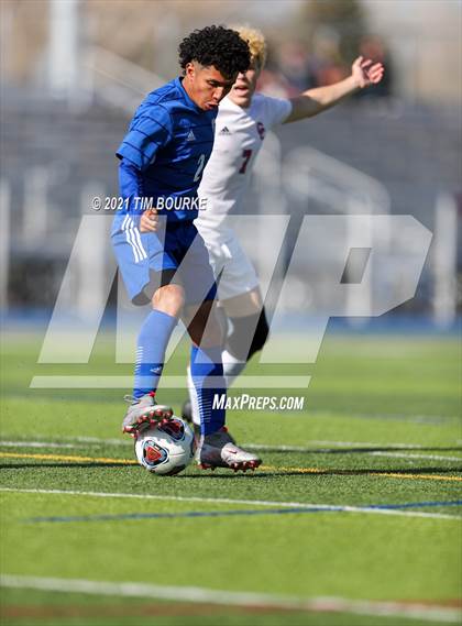 Thumbnail 2 in Grandview vs. Cherry Creek (CHSAA 5A Semifinal) photogallery.