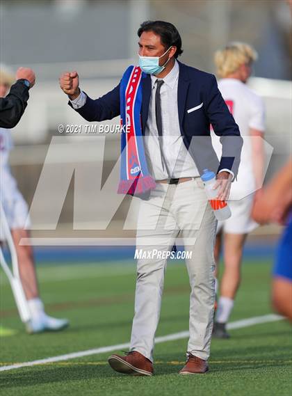 Thumbnail 3 in Grandview vs. Cherry Creek (CHSAA 5A Semifinal) photogallery.