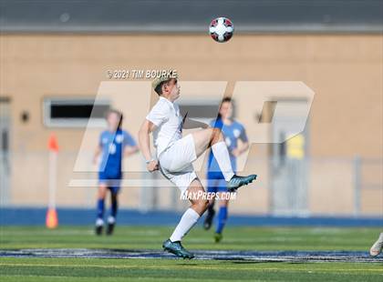 Thumbnail 2 in Grandview vs. Cherry Creek (CHSAA 5A Semifinal) photogallery.