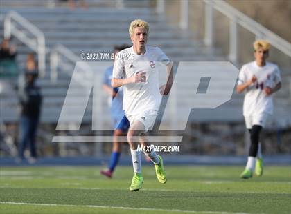 Thumbnail 3 in Grandview vs. Cherry Creek (CHSAA 5A Semifinal) photogallery.