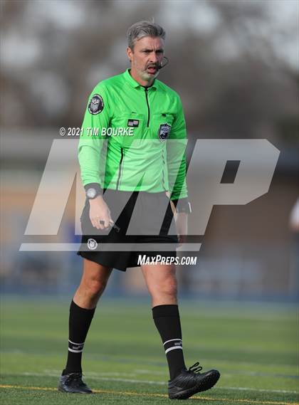 Thumbnail 2 in Grandview vs. Cherry Creek (CHSAA 5A Semifinal) photogallery.