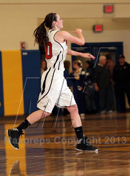 Thumbnail 2 in Pigeon Forge vs. Austin-East (D3AA District Consolation) photogallery.