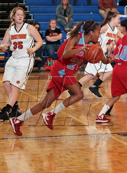 Thumbnail 1 in Pigeon Forge vs. Austin-East (D3AA District Consolation) photogallery.