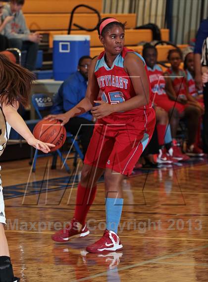 Thumbnail 3 in Pigeon Forge vs. Austin-East (D3AA District Consolation) photogallery.