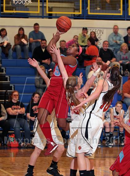 Thumbnail 2 in Pigeon Forge vs. Austin-East (D3AA District Consolation) photogallery.