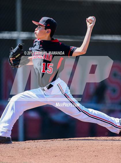 Thumbnail 3 in Cleveland vs  Birmingham photogallery.