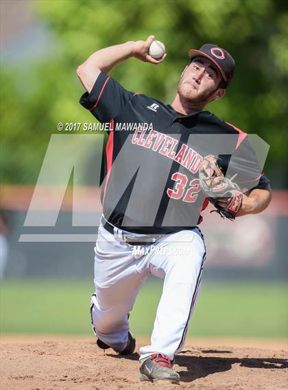 Thumbnail 3 in Cleveland vs  Birmingham photogallery.