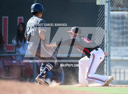 Thumbnail 3 in Cleveland vs  Birmingham photogallery.