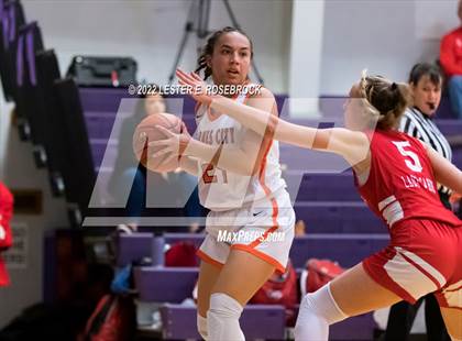 Thumbnail 3 in Columbus vs. Karnes City (UIL 3A Bi-District Playoffs) photogallery.