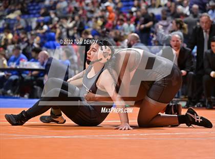 Thumbnail 3 in UIL State Championships - 5A 185lb Final photogallery.