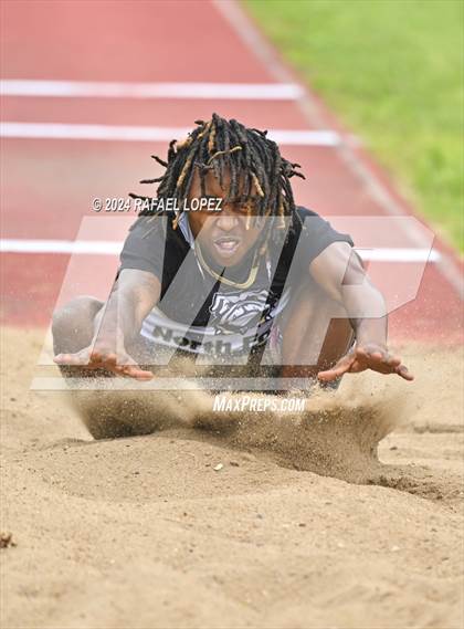 Thumbnail 1 in Houston Relays photogallery.