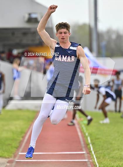 Thumbnail 2 in Houston Relays photogallery.