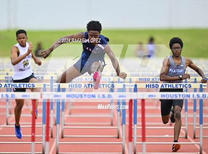 Thumbnail 3 in Houston Relays photogallery.