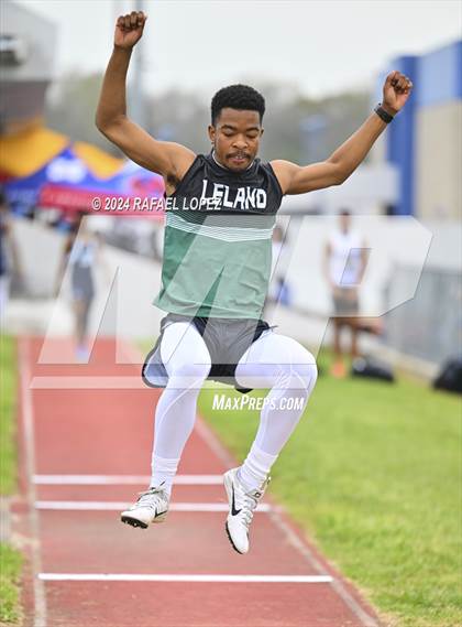 Thumbnail 2 in Houston Relays photogallery.