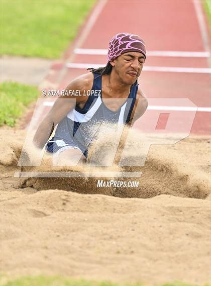Thumbnail 2 in Houston Relays photogallery.