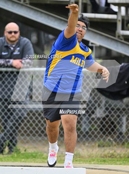 Thumbnail 1 in Houston Relays photogallery.