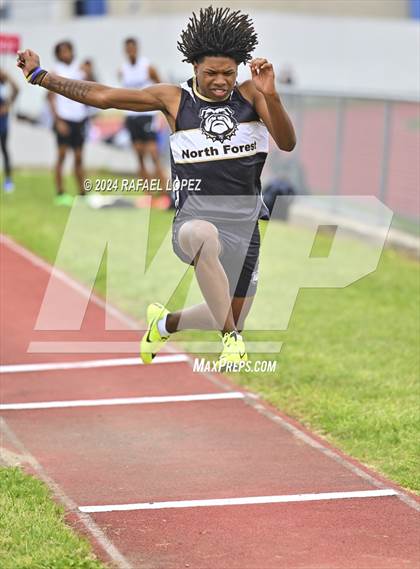 Thumbnail 1 in Houston Relays photogallery.