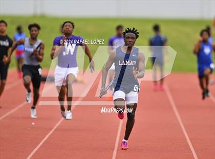 Thumbnail 2 in Houston Relays photogallery.