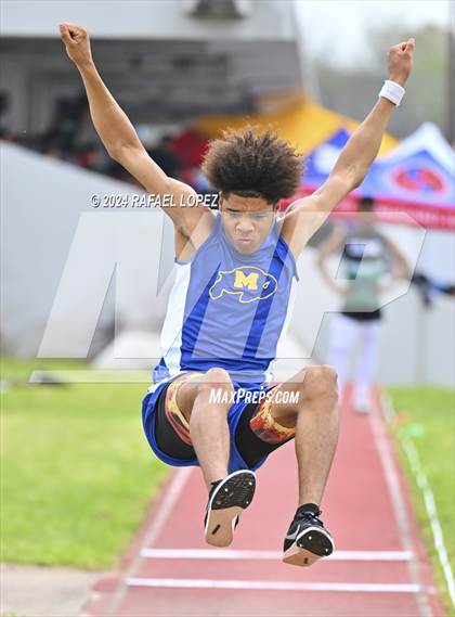 Thumbnail 3 in Houston Relays photogallery.