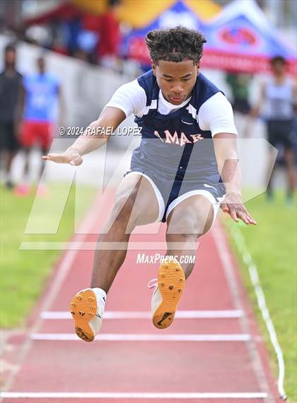 Thumbnail 3 in Houston Relays photogallery.