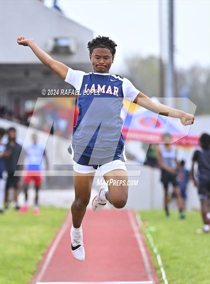 Thumbnail 2 in Houston Relays photogallery.
