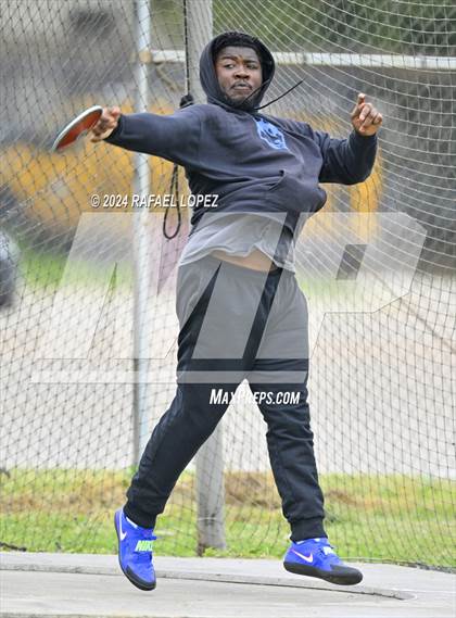 Thumbnail 2 in Houston Relays photogallery.