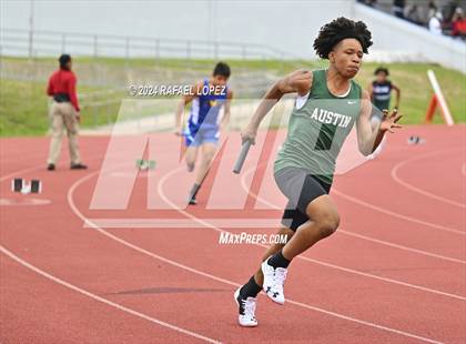 Thumbnail 2 in Houston Relays photogallery.