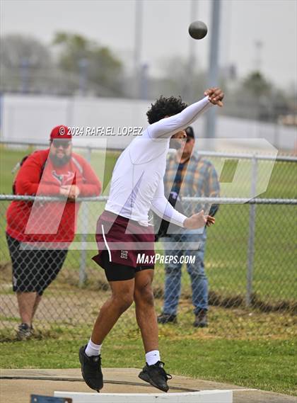 Thumbnail 1 in Houston Relays photogallery.