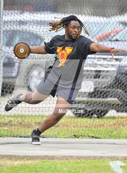 Thumbnail 2 in Houston Relays photogallery.