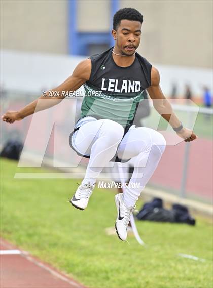 Thumbnail 2 in Houston Relays photogallery.
