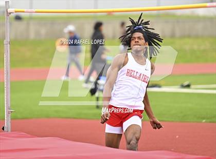 Thumbnail 2 in Houston Relays photogallery.